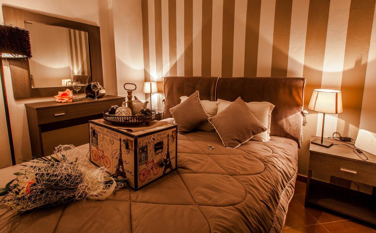 Aqua Mare Sea Side Rooms Nea Kallikrateia Екстериор снимка