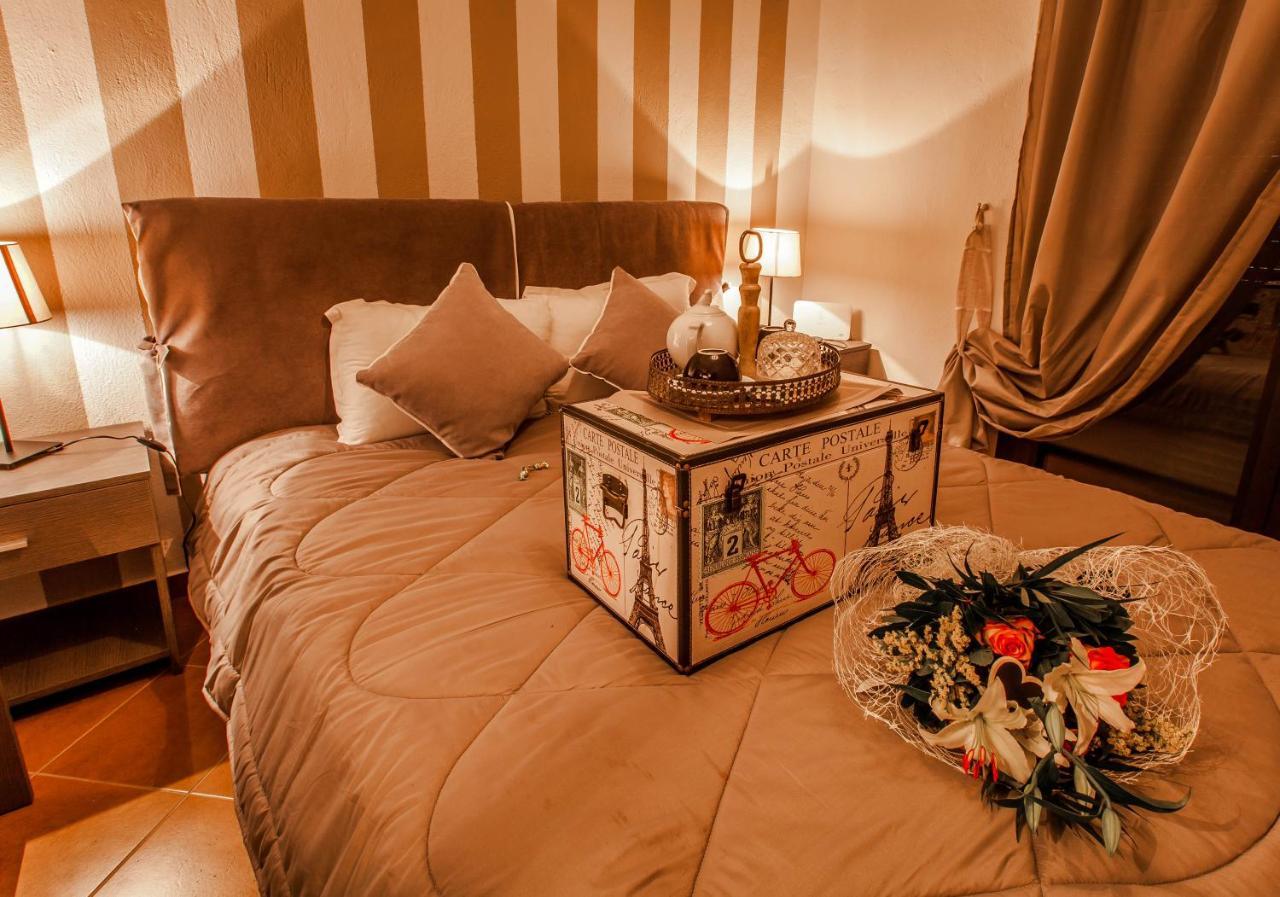 Aqua Mare Sea Side Rooms Nea Kallikrateia Екстериор снимка